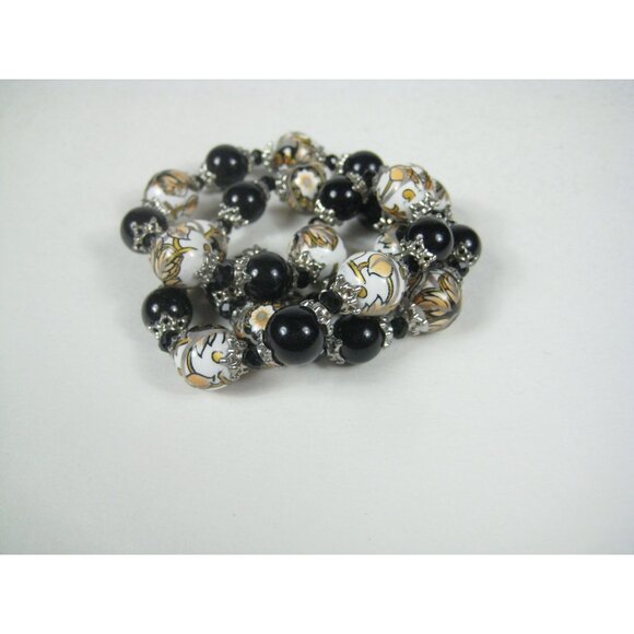 Beaded Necklace Plastic Black Floral Beads 20 Inches Silvertone - Picture 4 of 11